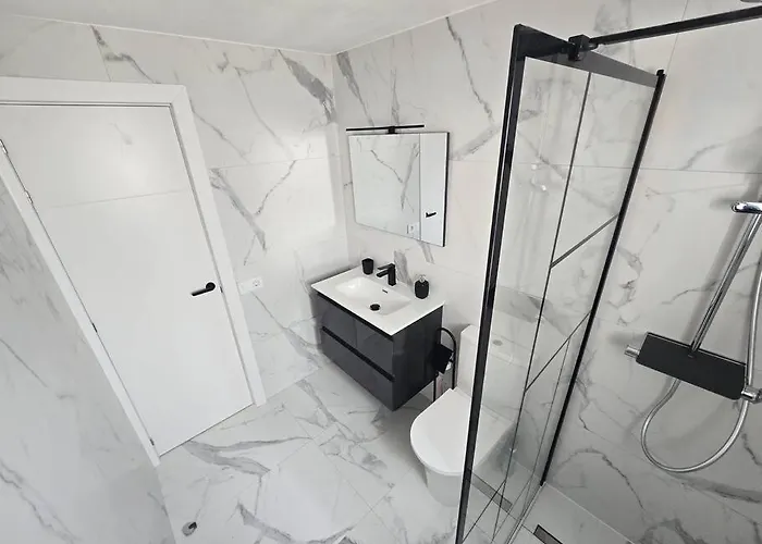 Διαμέρισμα Dream 1 Bedroom Terrace Dining Pool