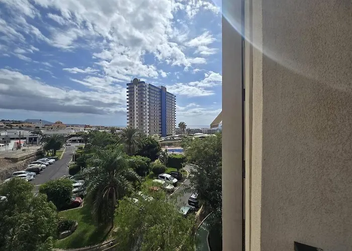 Διαμέρισμα Dream 1 Bedroom Terrace Dining Pool