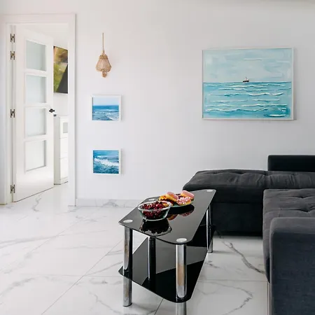 Lejlighed Dream 1 Bedroom Terrace Dining Pool In By Aqua Vista Tenerife
